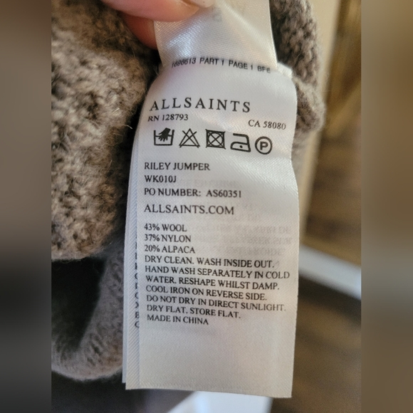 AllSaints Riley Jumper Oversized Wool & Alpaca Blend V-Neck Sweater Size Small - Picture 3 of 10
